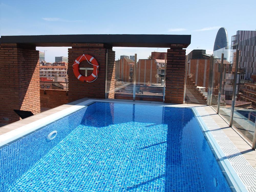 Catalonia Albeniz Hotel Barcelona Ngoại thất bức ảnh